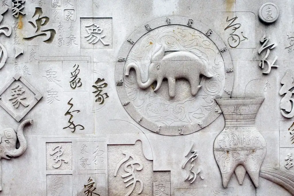 2025年窗帘布艺行业环保标准升级对软装设计的影响分析