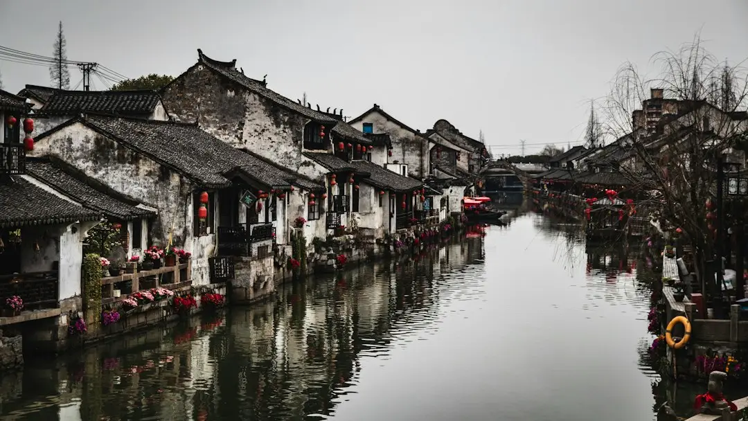 家用窗帘布艺选购指南：慕容物帘网热门系列推荐